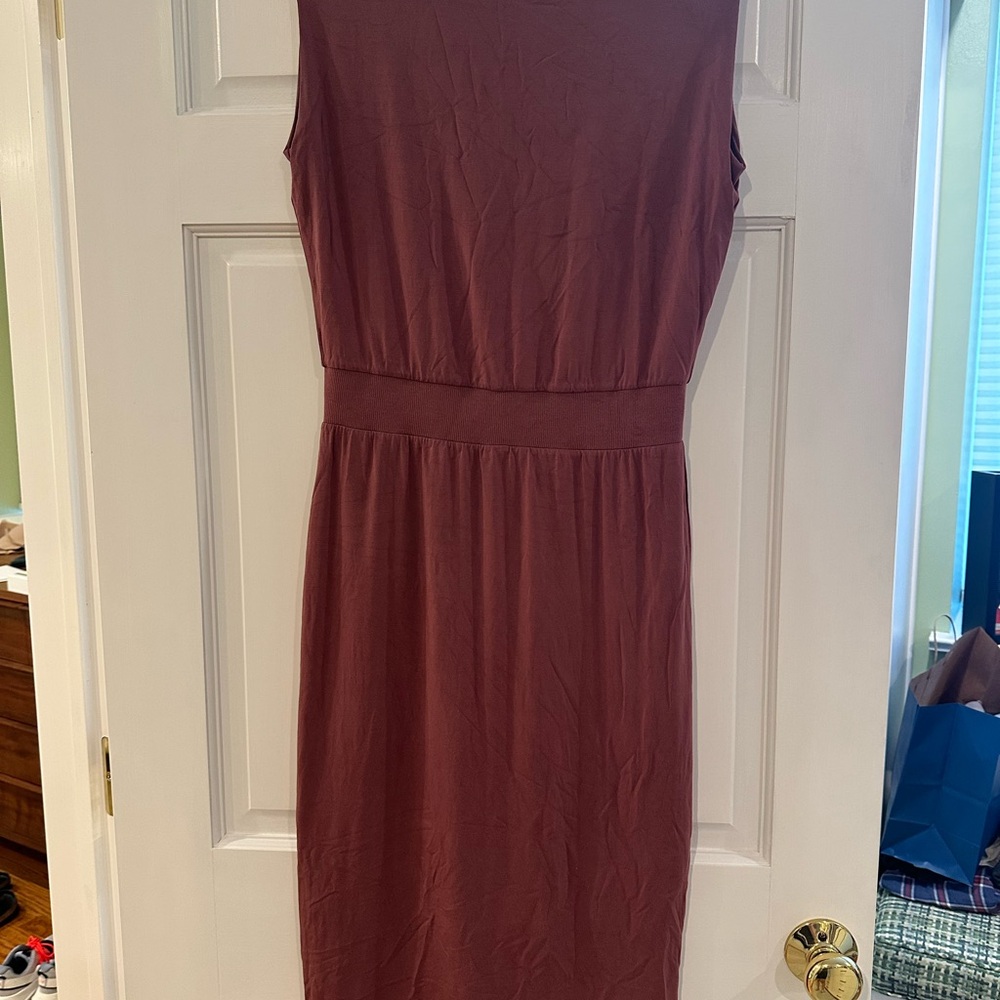 Athleta Mauve Midi Dress